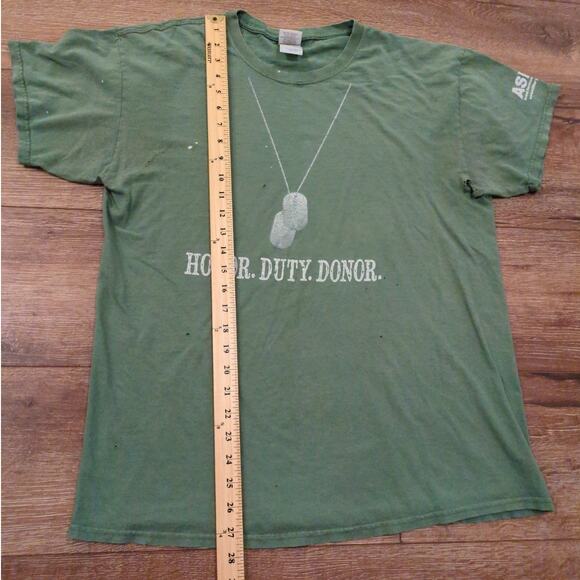 VTG Honor Duty Donor Adult Large Shirt Army Dog Tags Marines Green Faded - Picture 5 of 7